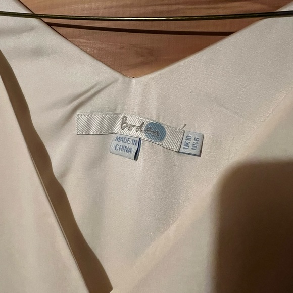 EUC Boden champagne silk dress size 6 - Picture 3 of 5